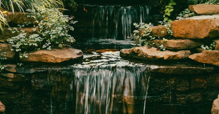Kerti vízesés a kertemben - kertépítés varázslatos oázisa